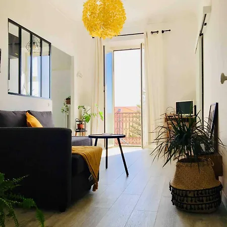 Charming In The Heart Of בית נופש *